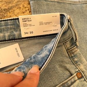 temp tech jeans